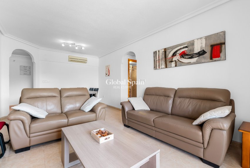 Wiederverkauf - WOHNUNG -
ORIHUELA COSTA - Playa Flamenca