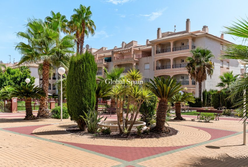 Wiederverkauf - WOHNUNG -
ORIHUELA COSTA - Playa Flamenca
