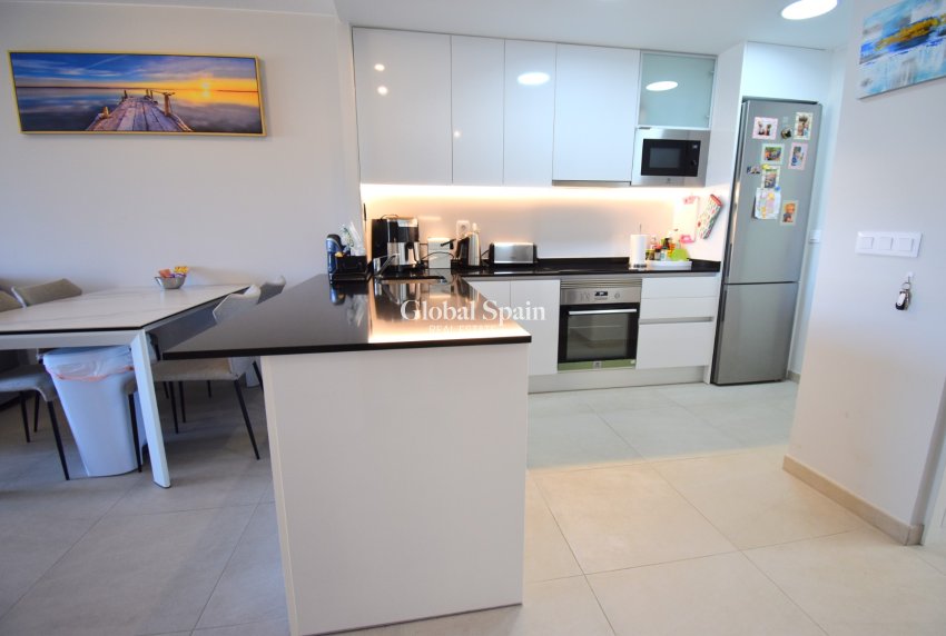 Wiederverkauf - WOHNUNG -
Orihuela Costa - Playa Flamenca