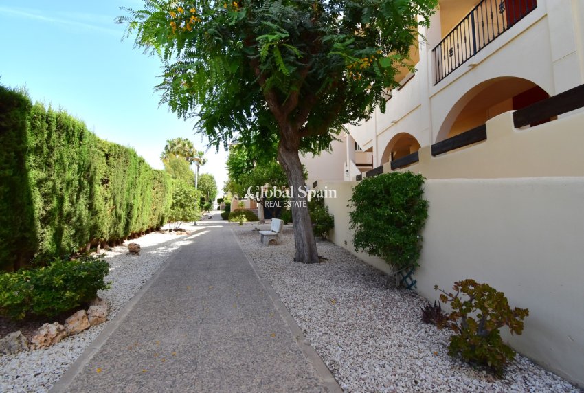 Wiederverkauf - WOHNUNG -
Orihuela Costa - Playa Flamenca