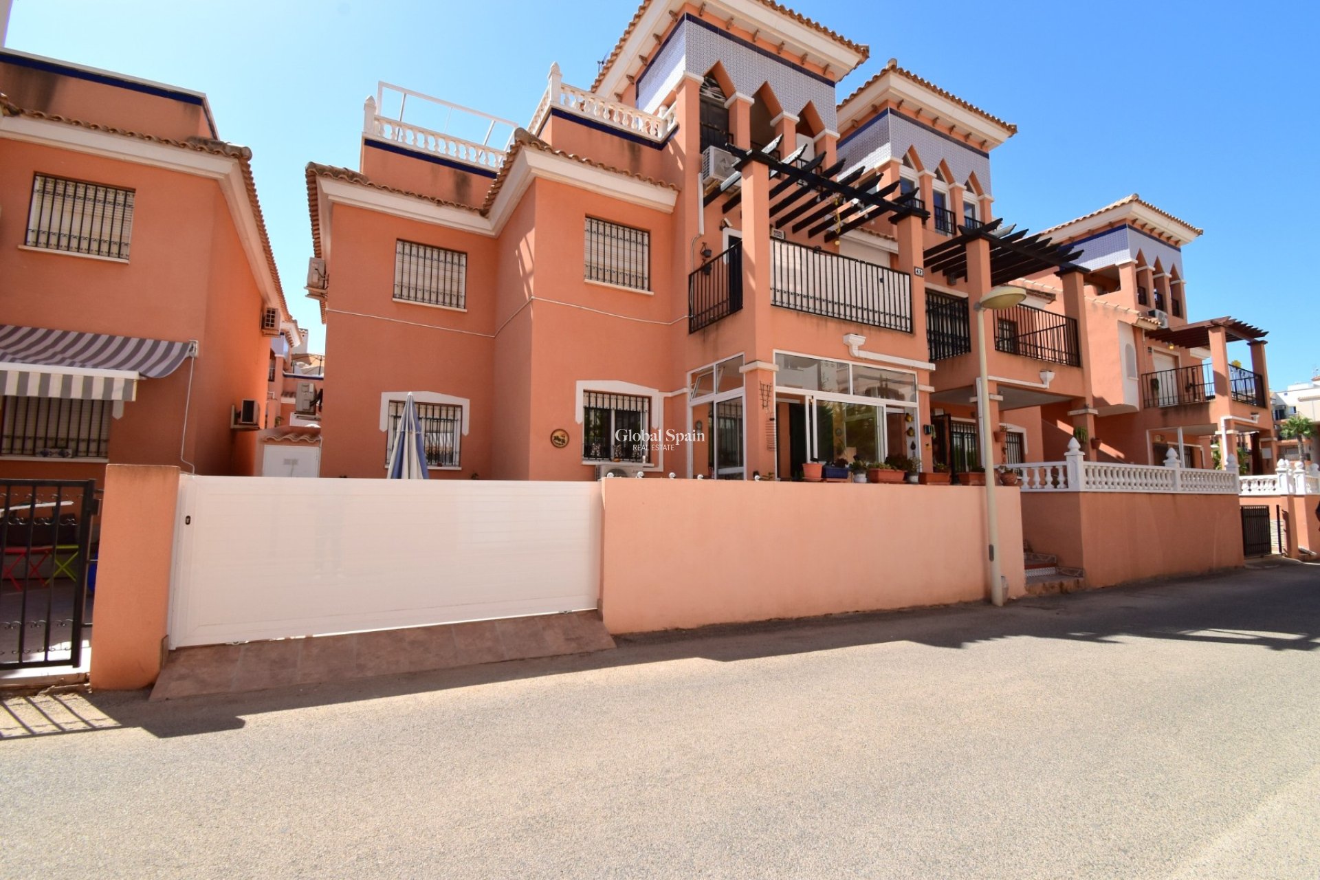 Wiederverkauf - WOHNUNG -
Orihuela Costa - Playa Flamenca