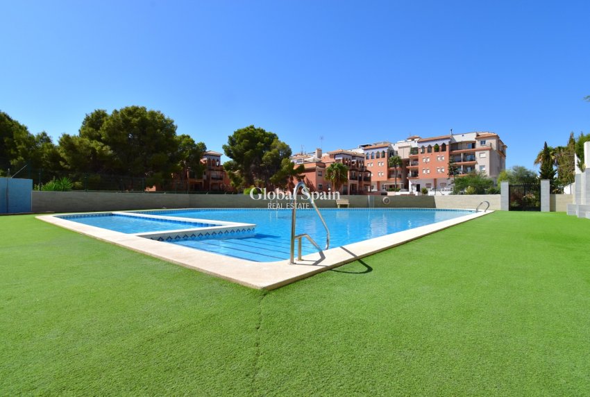 Wiederverkauf - WOHNUNG -
Orihuela Costa - Playa Flamenca
