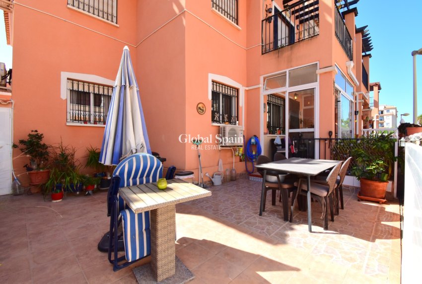 Wiederverkauf - WOHNUNG -
Orihuela Costa - Playa Flamenca
