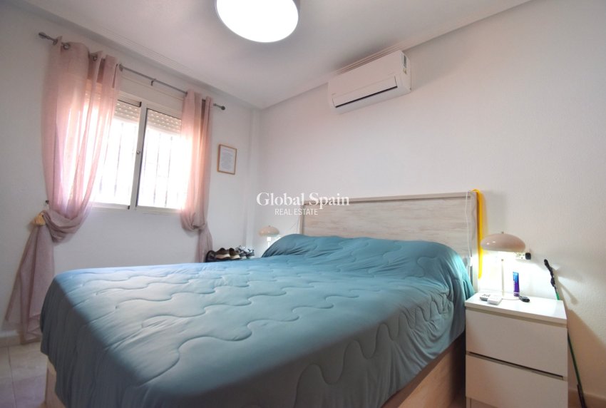 Wiederverkauf - WOHNUNG -
Orihuela Costa - Playa Flamenca