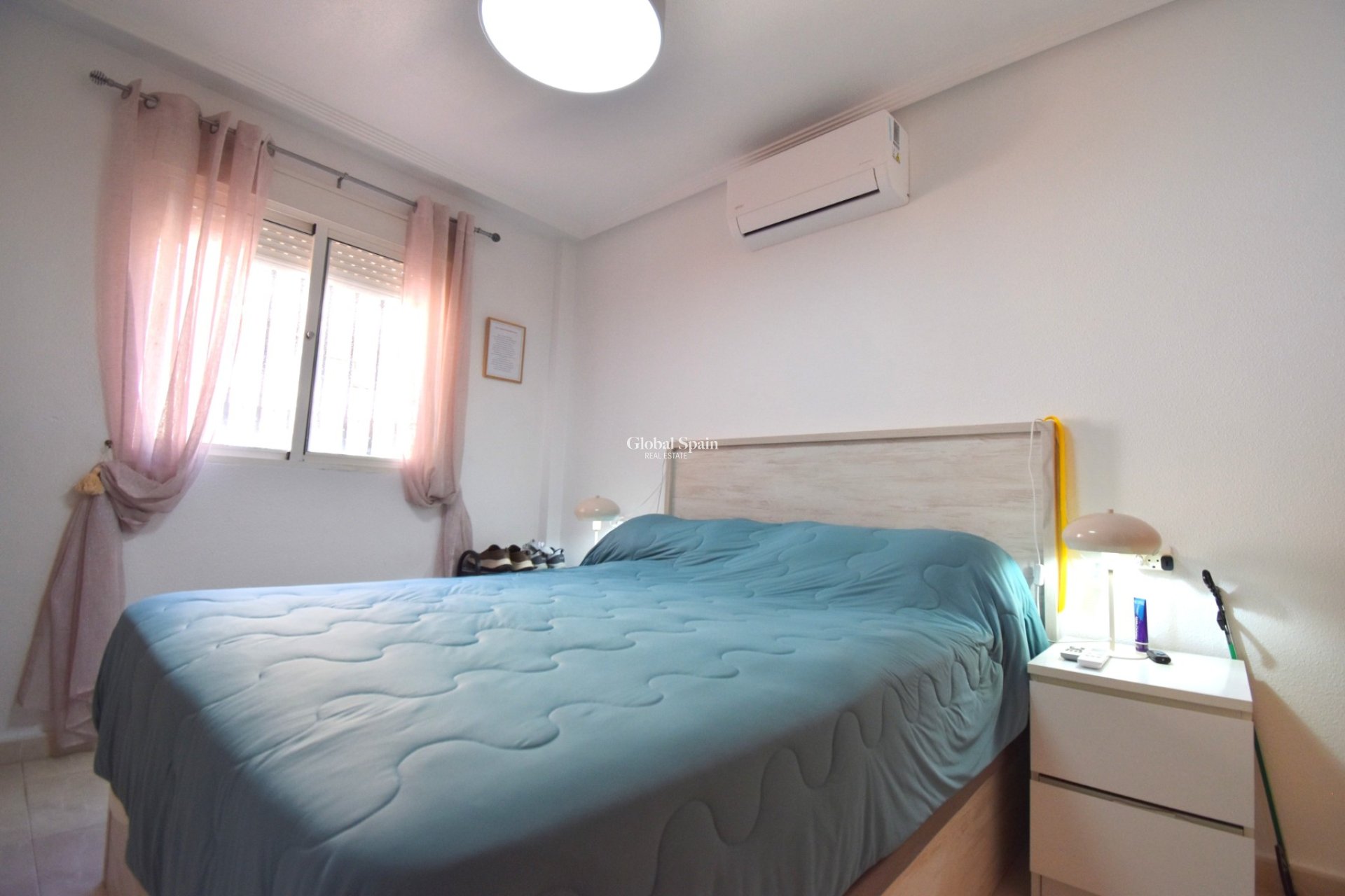 Wiederverkauf - WOHNUNG -
Orihuela Costa - Playa Flamenca