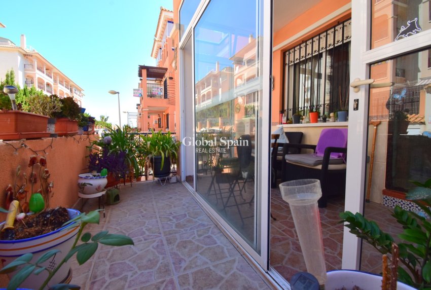 Wiederverkauf - WOHNUNG -
Orihuela Costa - Playa Flamenca