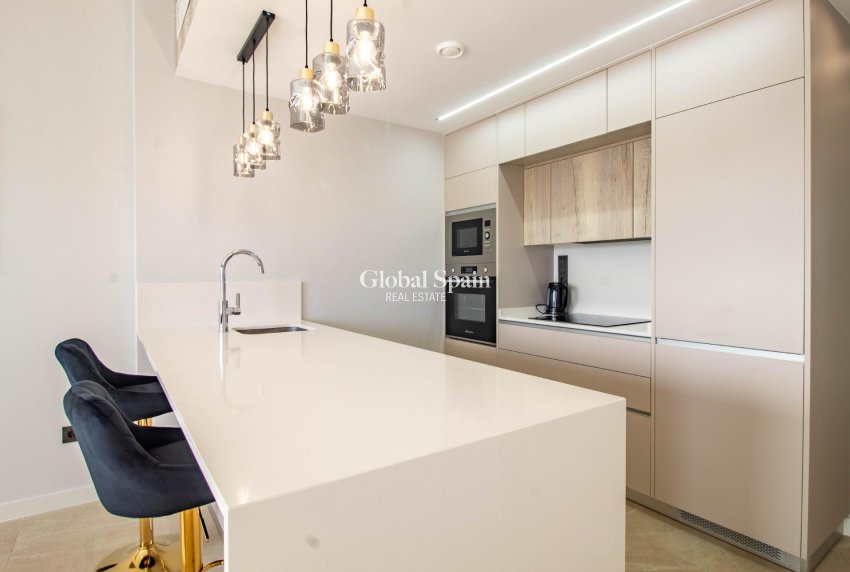 Wiederverkauf - Wohnung -
ORIHUELA COSTA - Punta Prima