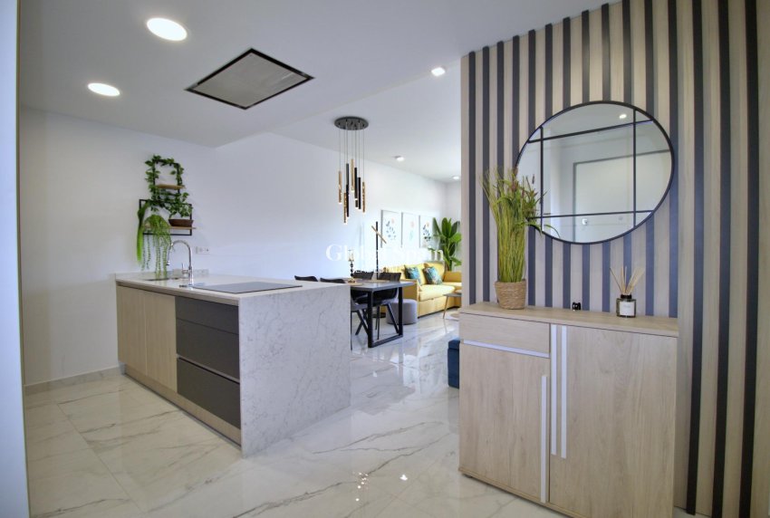 Wiederverkauf - WOHNUNG -
ORIHUELA COSTA - Punta Prima