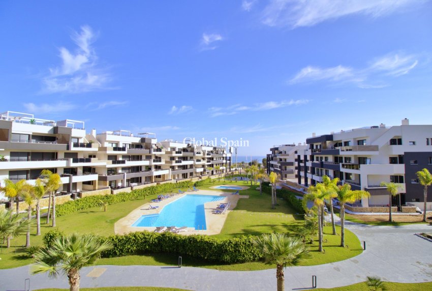 Wiederverkauf - WOHNUNG -
ORIHUELA COSTA - Punta Prima