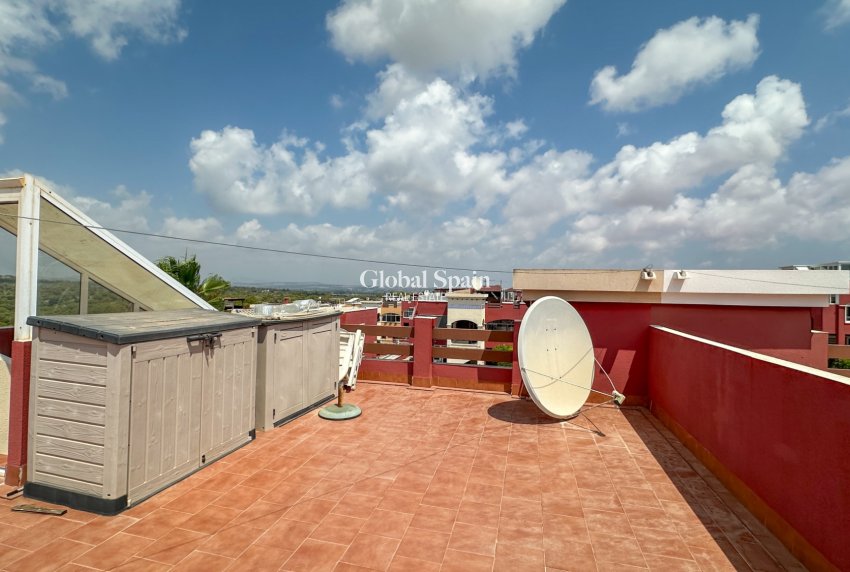 Wiederverkauf - WOHNUNG -
ORIHUELA COSTA - Punta Prima