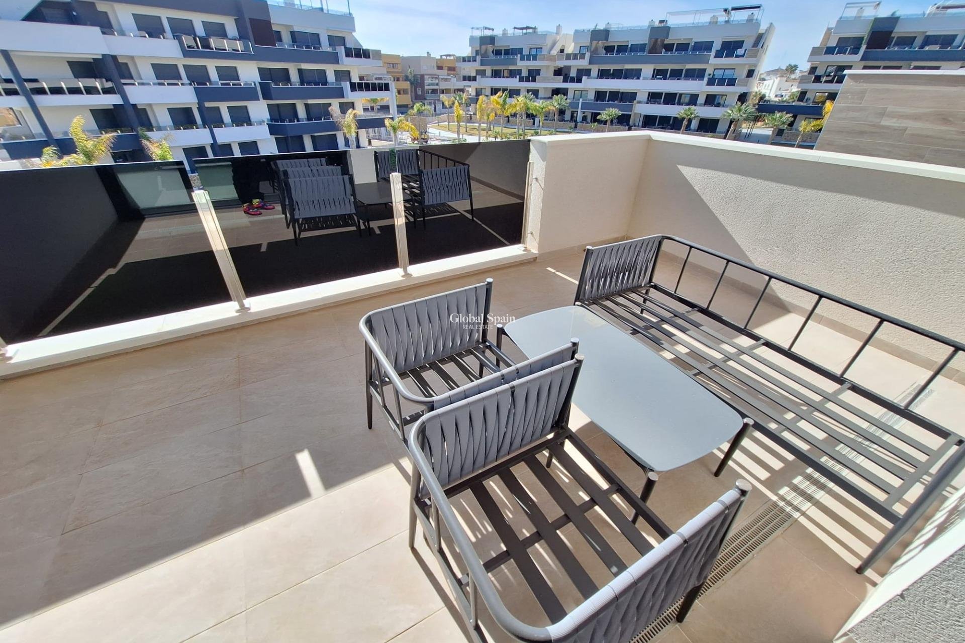 Wiederverkauf - WOHNUNG -
ORIHUELA COSTA - Punta Prima