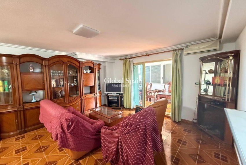 Wiederverkauf - WOHNUNG -
ORIHUELA COSTA - Punta Prima