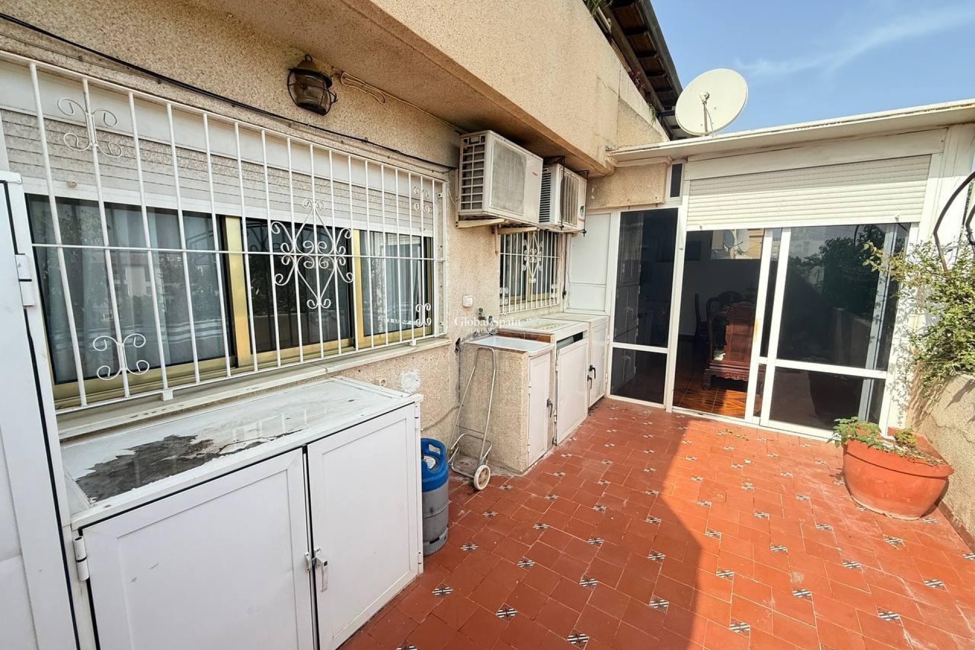 Wiederverkauf - WOHNUNG -
ORIHUELA COSTA - Punta Prima