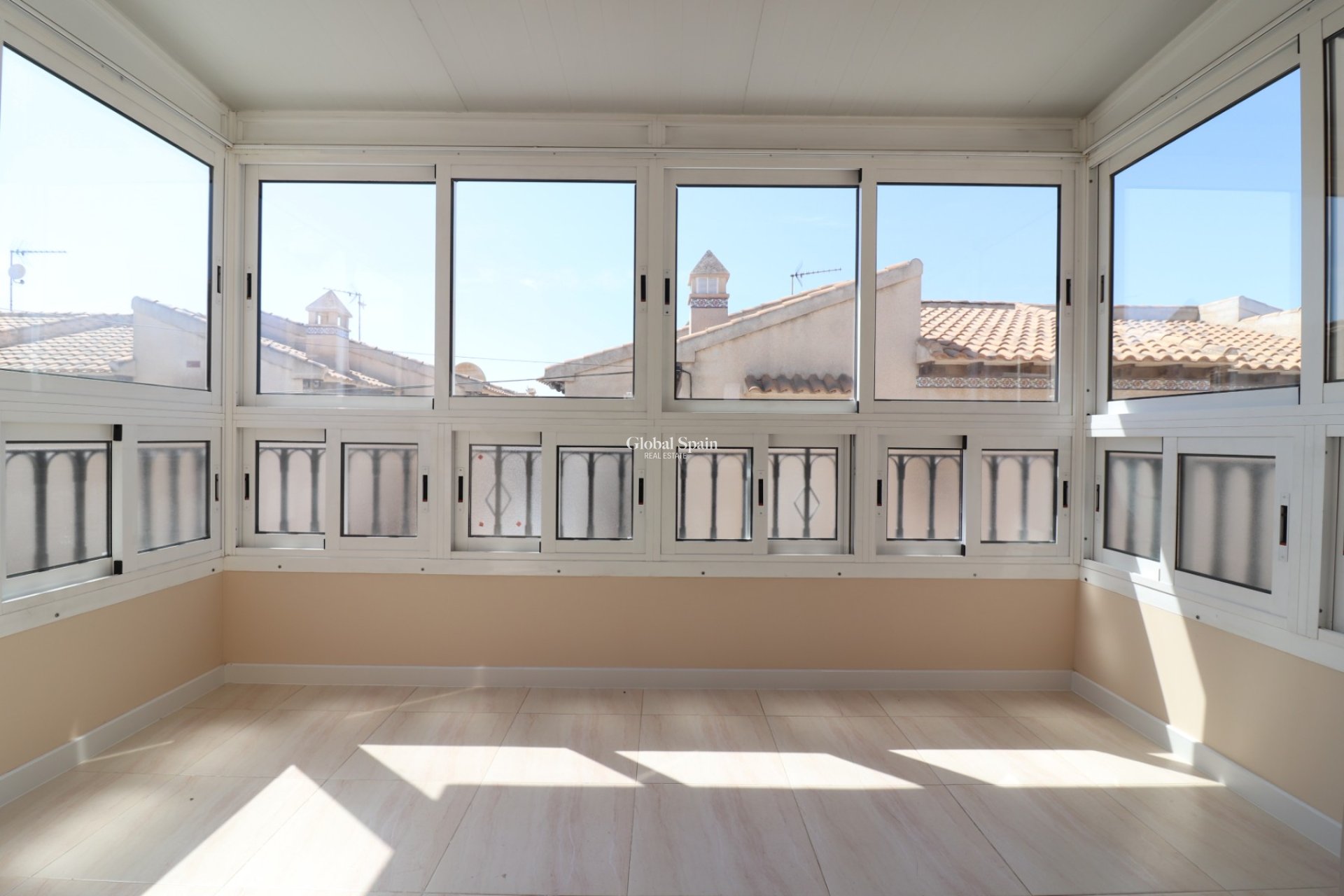 Wiederverkauf - WOHNUNG -
ORIHUELA COSTA - Punta Prima