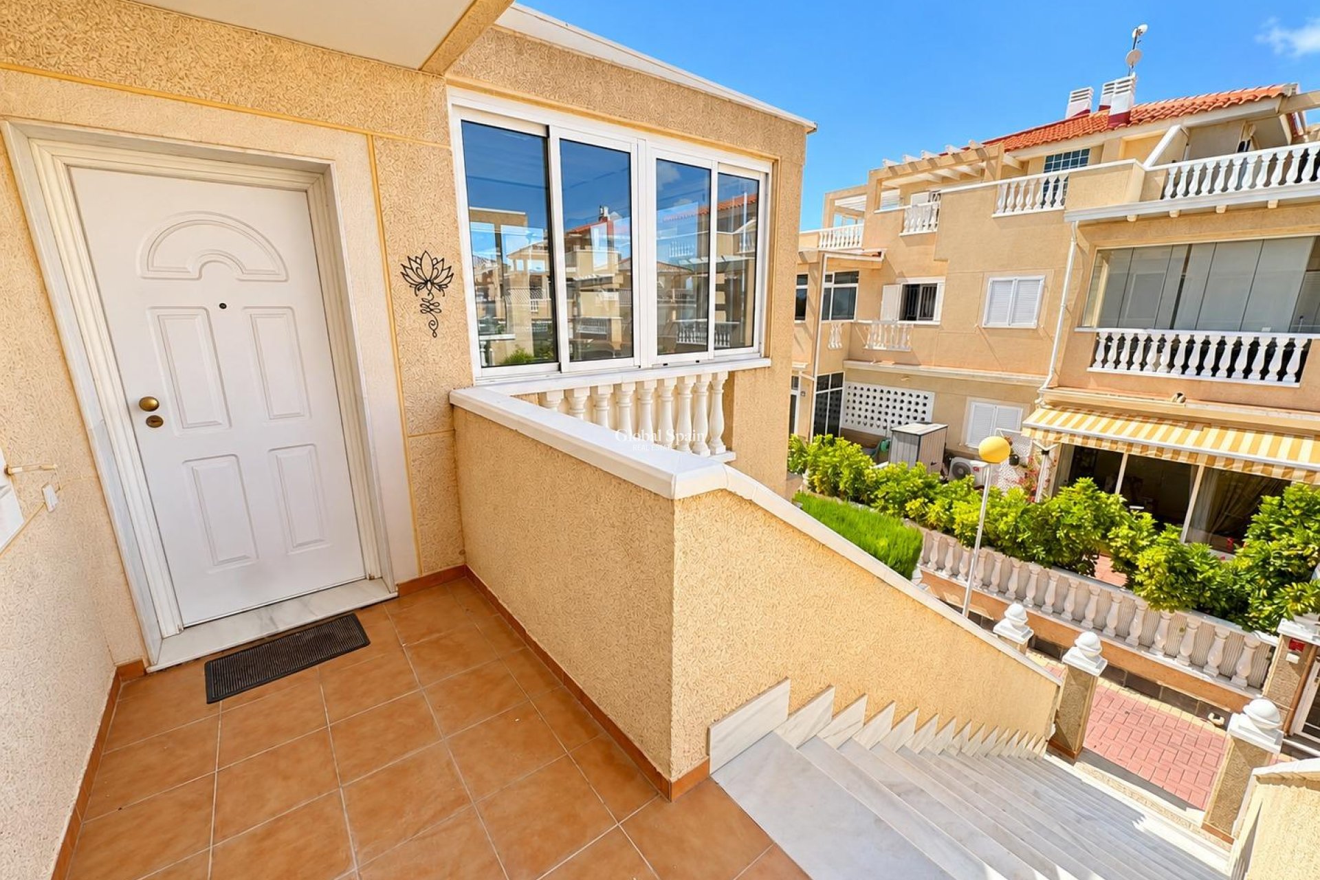 Wiederverkauf - WOHNUNG -
ORIHUELA COSTA - Punta Prima