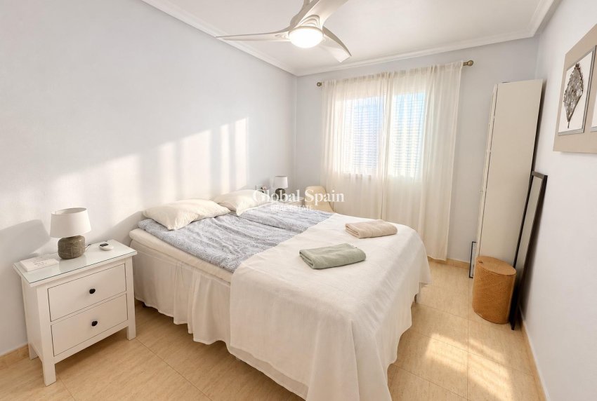 Wiederverkauf - WOHNUNG -
ORIHUELA COSTA - Punta Prima