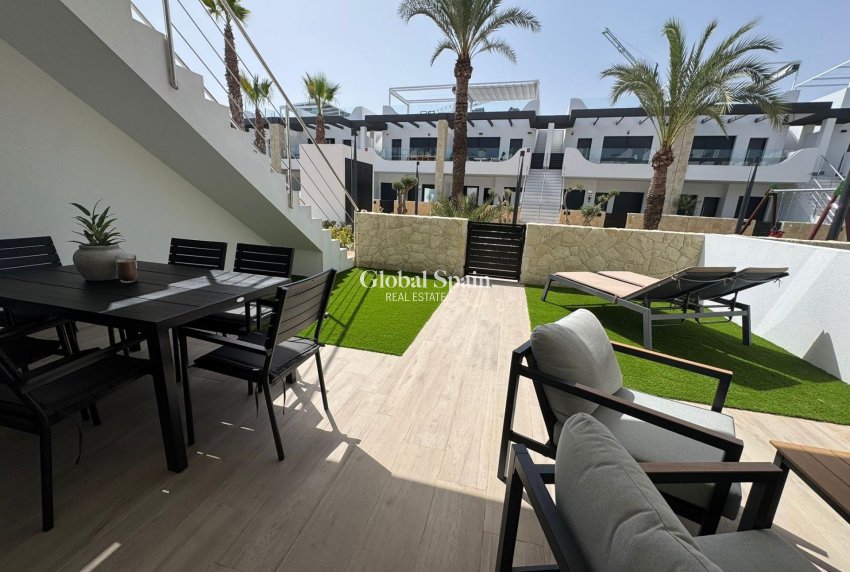 Wiederverkauf - WOHNUNG -
ORIHUELA COSTA - Rocio Del Mar