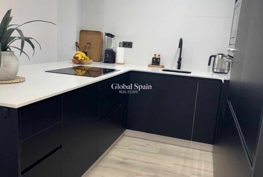 Wiederverkauf - WOHNUNG -
ORIHUELA COSTA - Rocio Del Mar