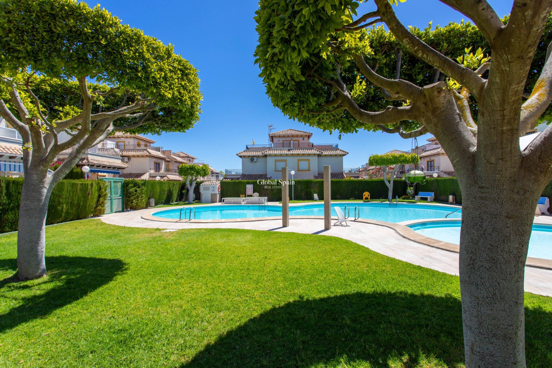 Wiederverkauf - WOHNUNG -
ORIHUELA COSTA - Rocio Del Mar