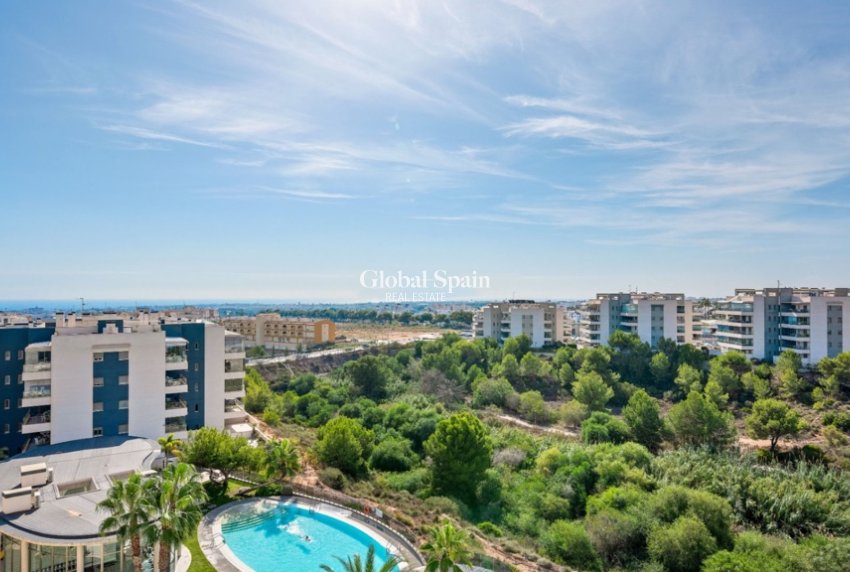 Wiederverkauf - Wohnung -
ORIHUELA COSTA - VILLAMARTÍN