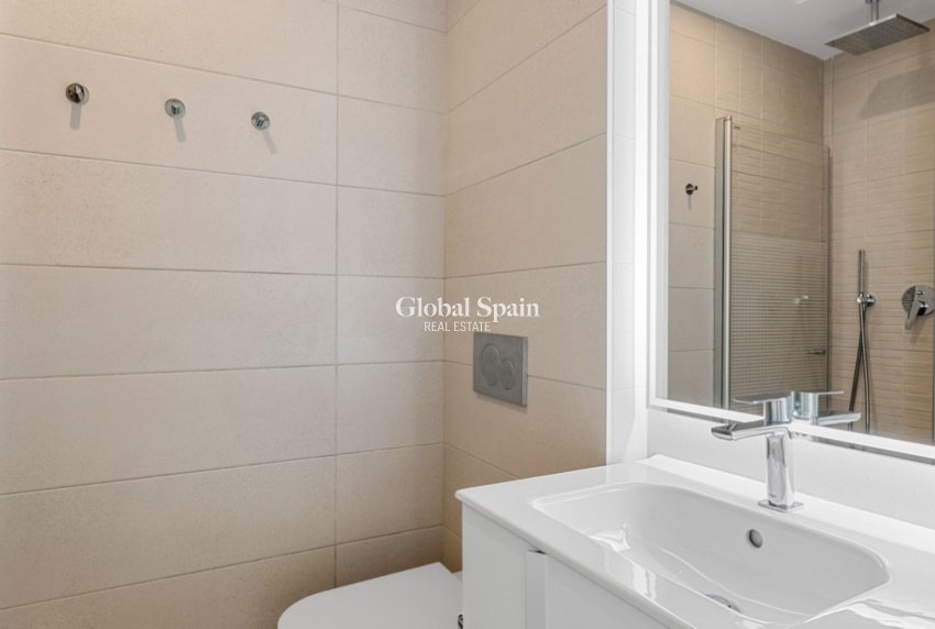 Wiederverkauf - Wohnung -
ORIHUELA COSTA - VILLAMARTÍN