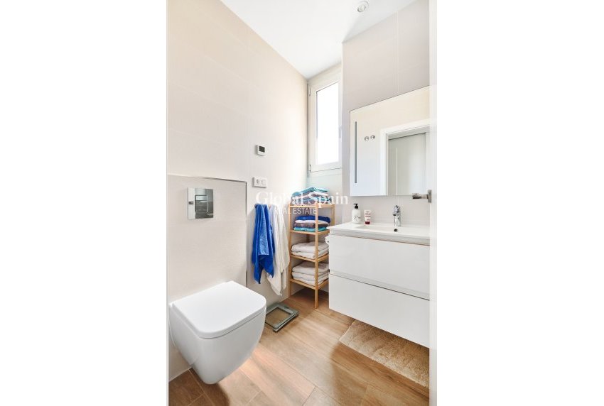 Wiederverkauf - Wohnung -
ORIHUELA COSTA - VILLAMARTÍN