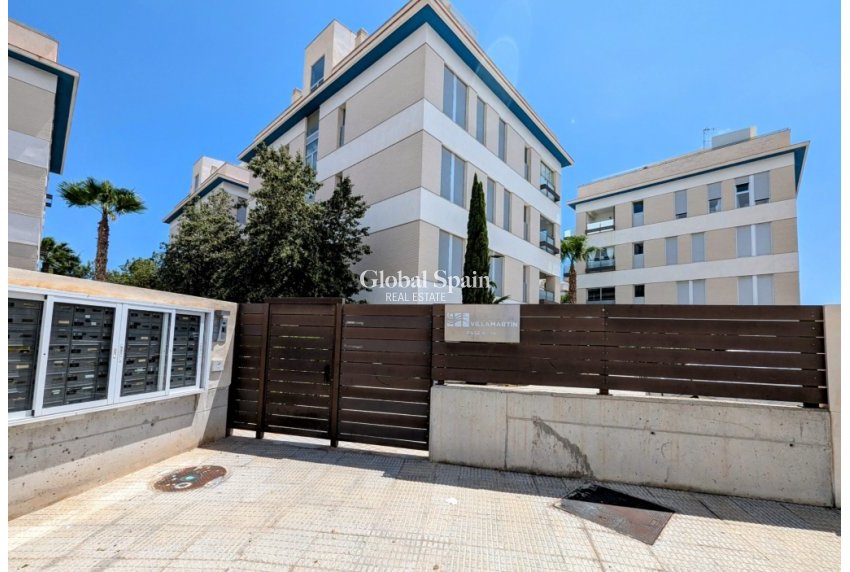 Wiederverkauf - Wohnung -
ORIHUELA COSTA - VILLAMARTÍN