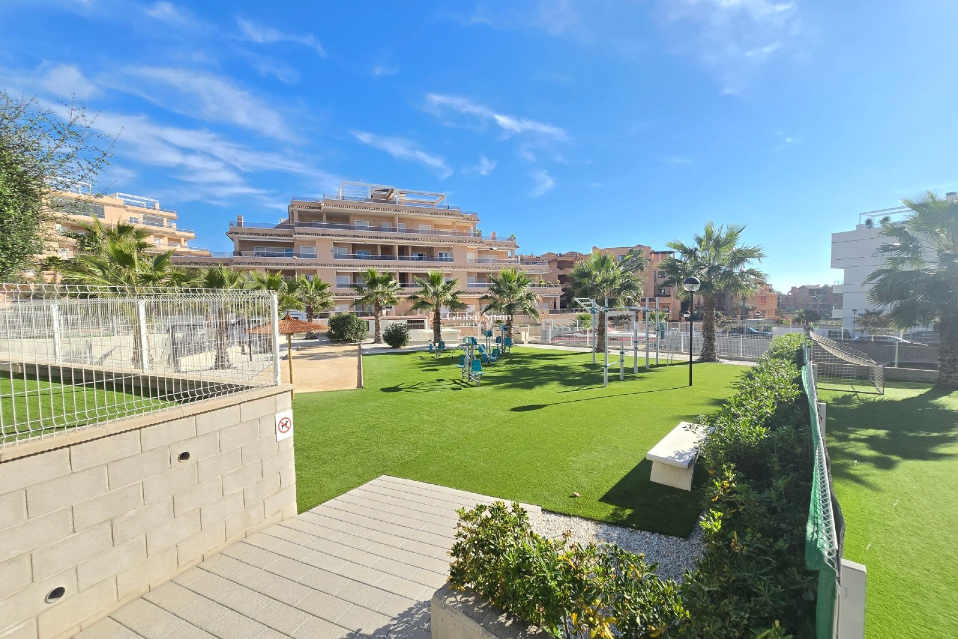 Wiederverkauf - WOHNUNG -
ORIHUELA COSTA - Villamartín *