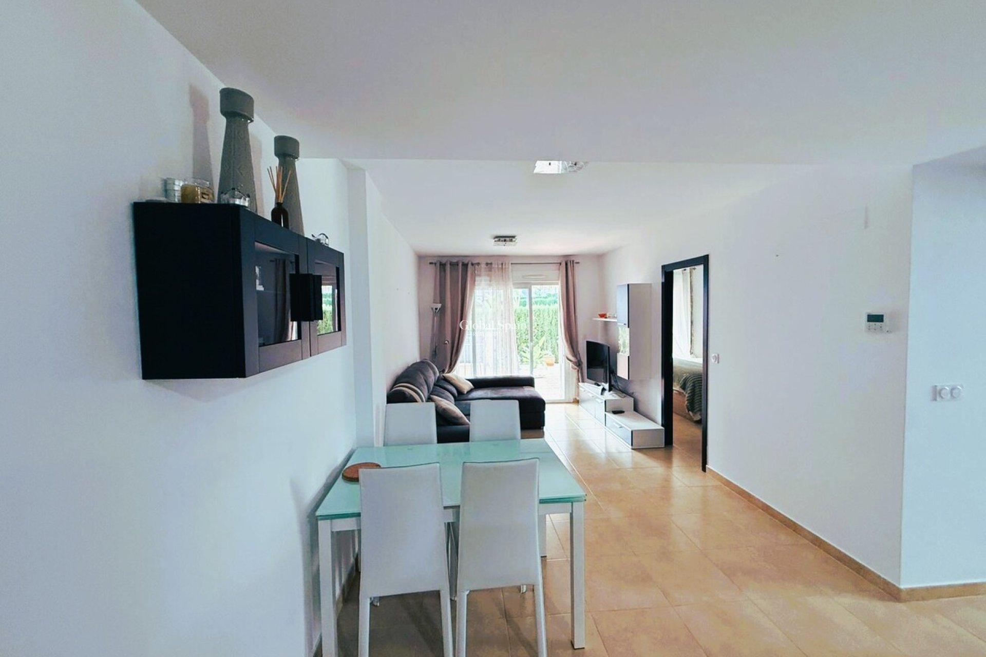 Wiederverkauf - WOHNUNG -
ORIHUELA COSTA - VILLAMARTÍN