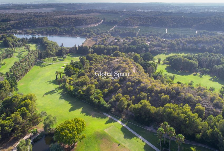 Wiederverkauf - WOHNUNG -
ORIHUELA COSTA - VILLAMARTÍN