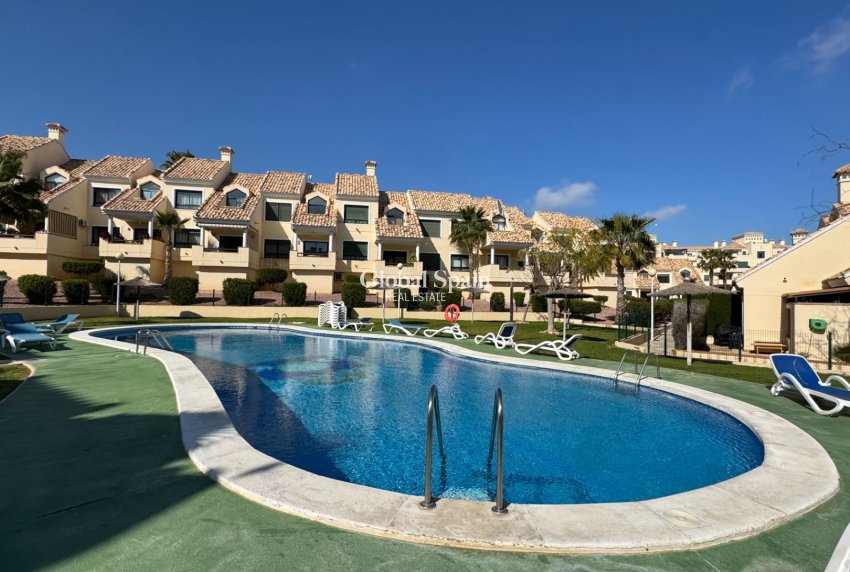 Wiederverkauf - WOHNUNG -
ORIHUELA COSTA - VILLAMARTÍN