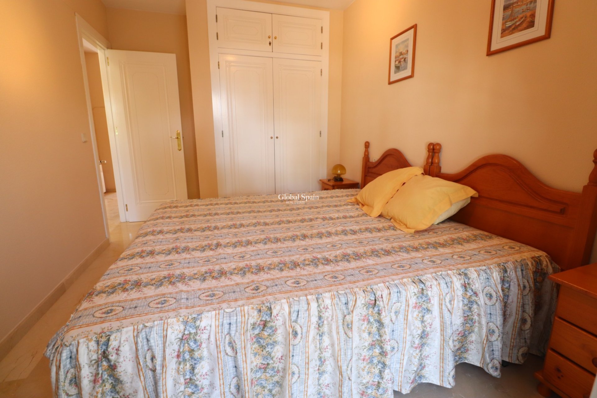 Wiederverkauf - WOHNUNG -
Orihuela Costa - Villamartin