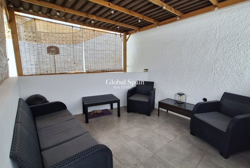 Wiederverkauf - WOHNUNG -
Orihuela Costa - Villamartin