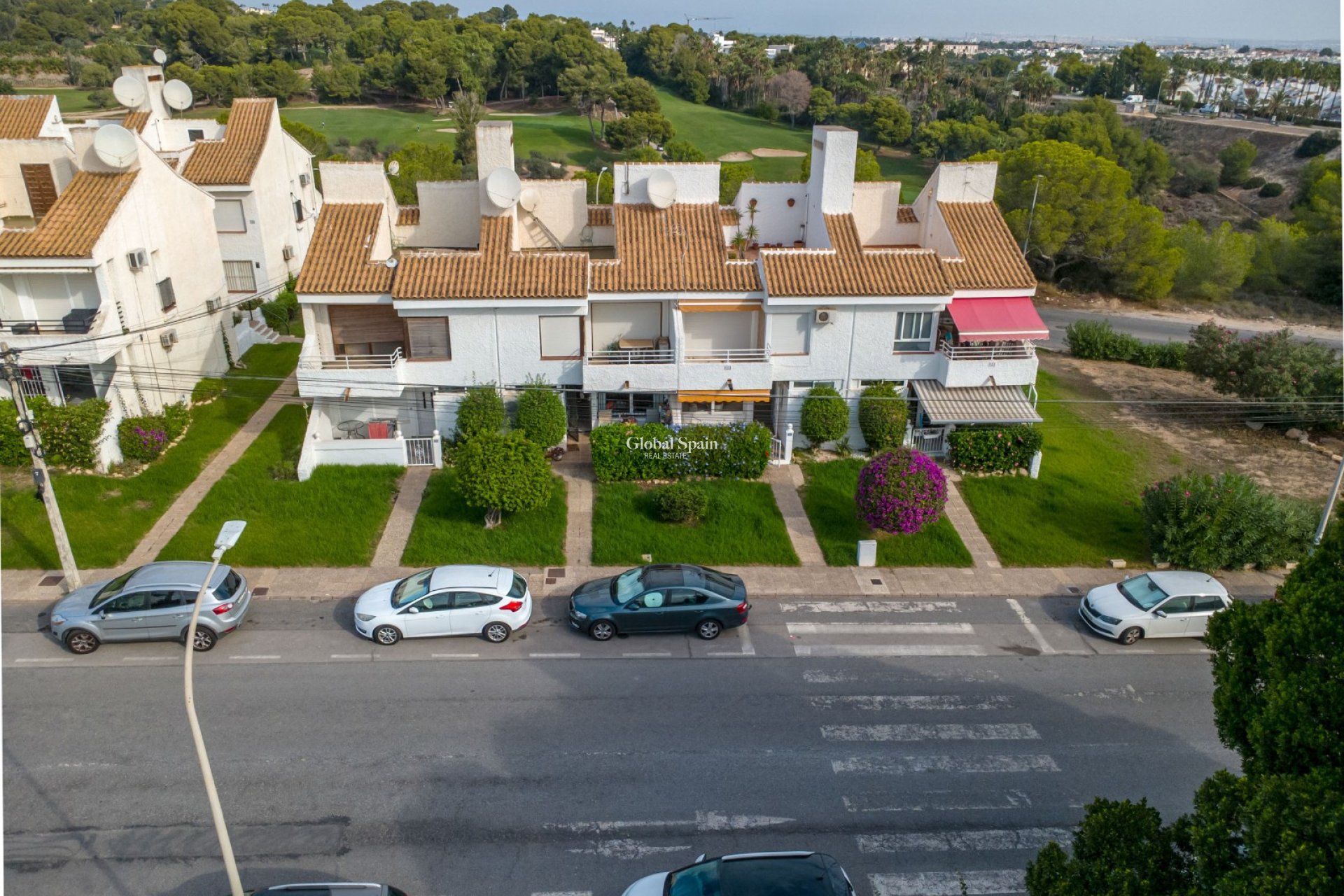 Wiederverkauf - WOHNUNG -
ORIHUELA COSTA - Villamartin