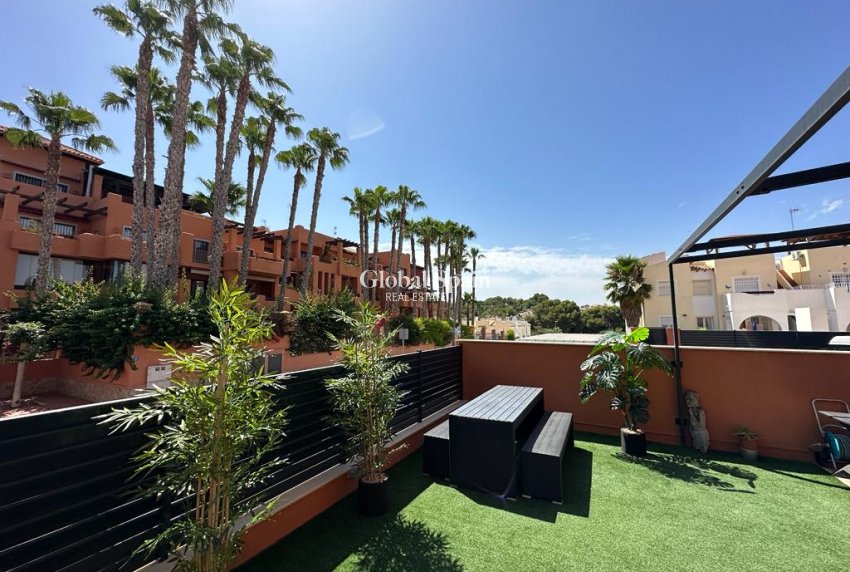 Wiederverkauf - Wohnung -
ORIHUELA COSTA - VILLAMARTÍN