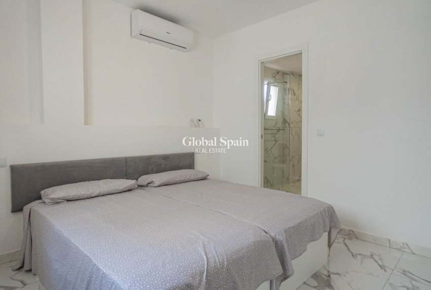 Wiederverkauf - Wohnung -
ORIHUELA COSTA - VILLAMARTÍN