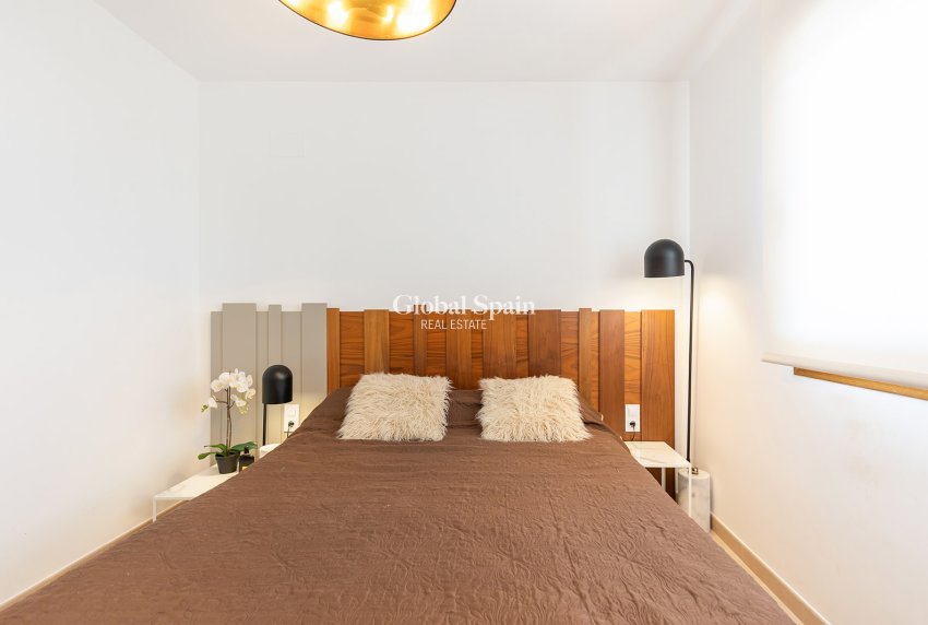 Wiederverkauf - Wohnung -
ORIHUELA COSTA - VILLAMARTÍN