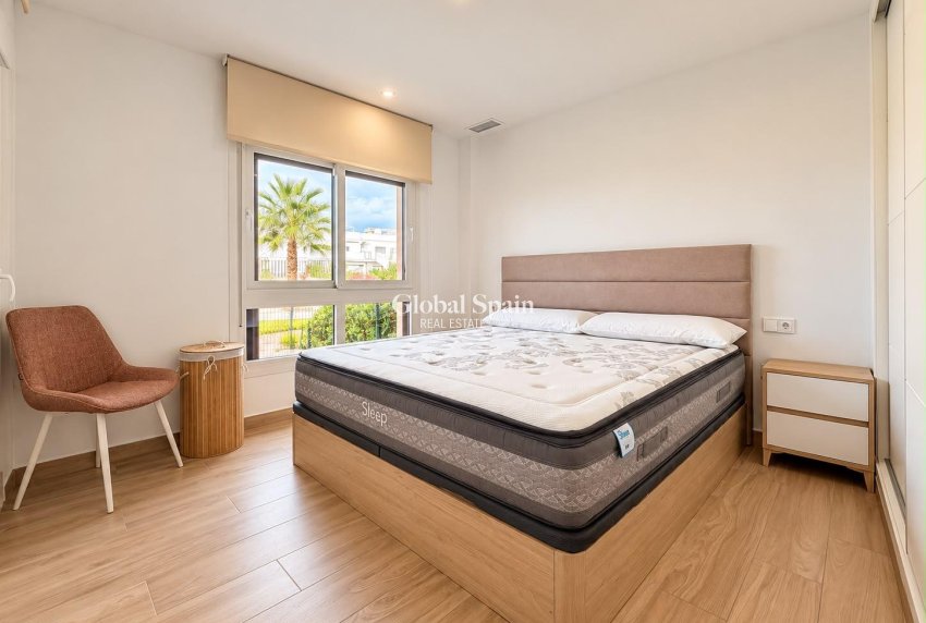 Wiederverkauf - WOHNUNG -
ORIHUELA - Desamparados-hurchillo-torremendo