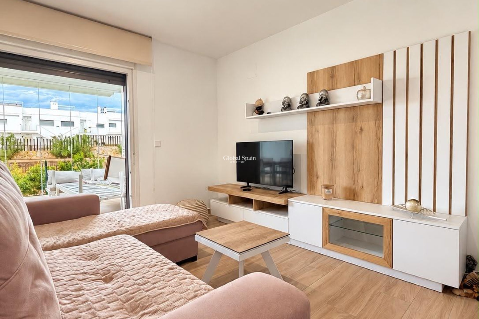 Wiederverkauf - WOHNUNG -
ORIHUELA - Desamparados-hurchillo-torremendo