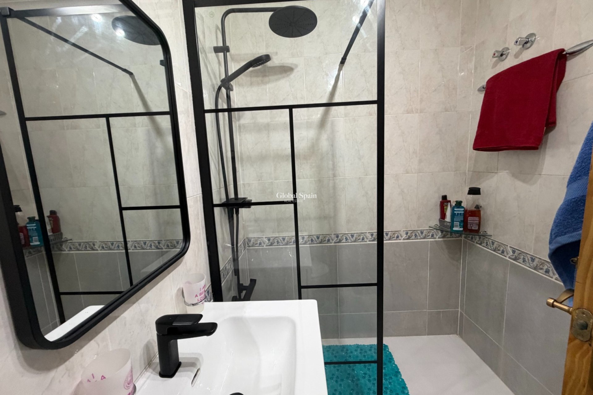 Wiederverkauf - WOHNUNG -
ORIHUELA - Entre Naranjos