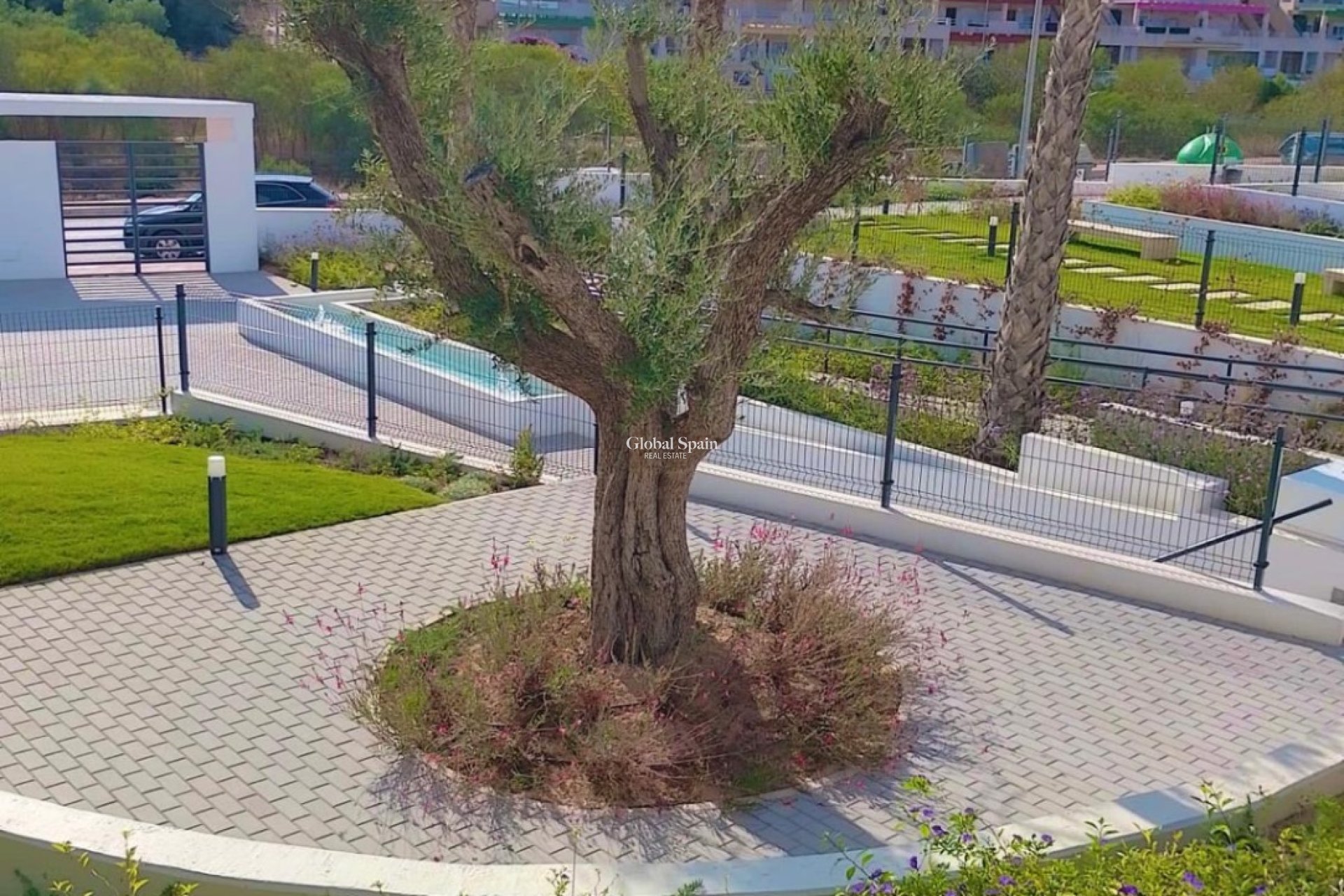 Wiederverkauf - WOHNUNG -
ORIHUELA - Inland