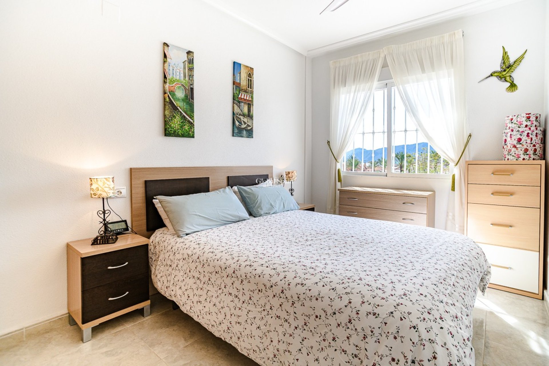 Wiederverkauf - WOHNUNG -
ORIHUELA - La Matanza