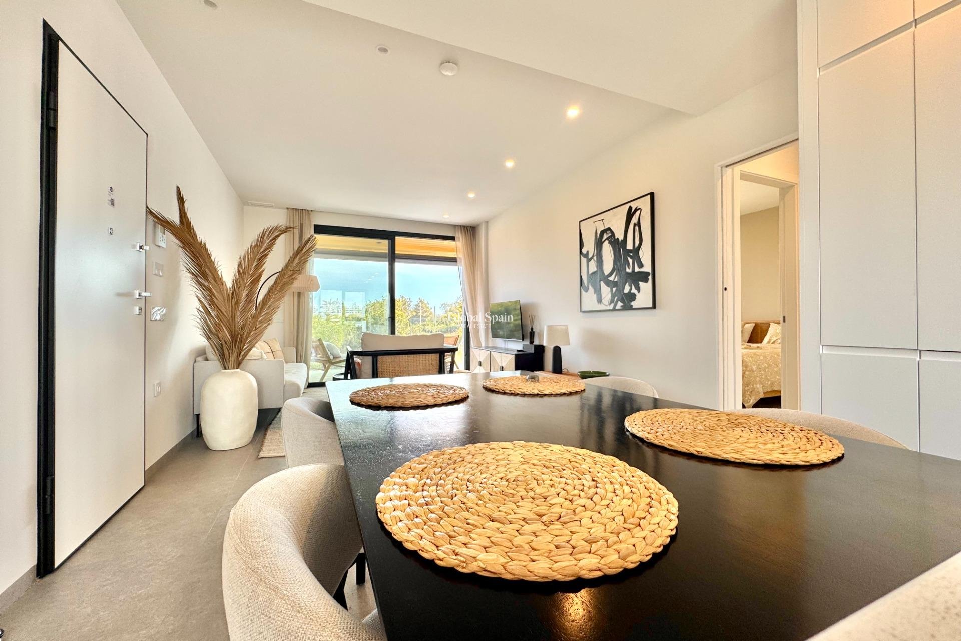 Wiederverkauf - WOHNUNG -
ORIHUELA - LAS COLINAS GOLF RESORT