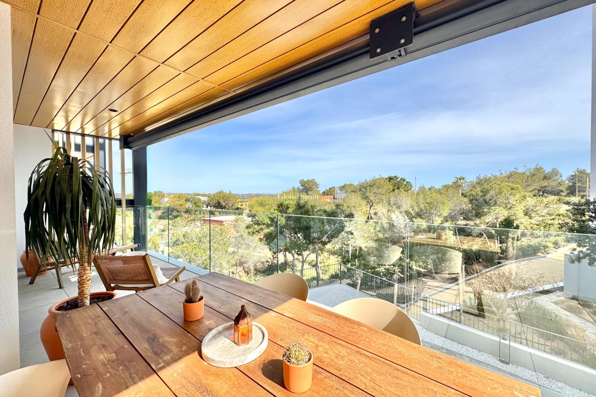 Wiederverkauf - WOHNUNG -
ORIHUELA - LAS COLINAS GOLF RESORT