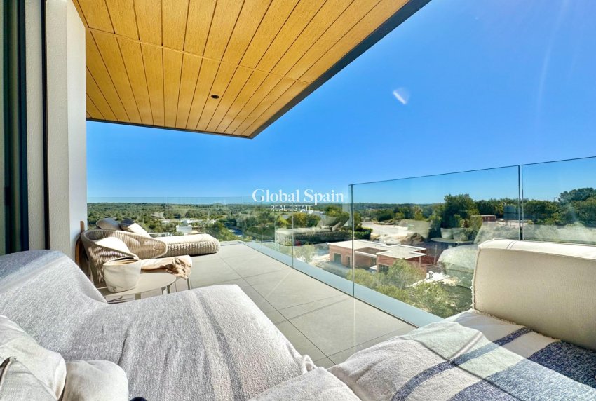 Wiederverkauf - WOHNUNG -
ORIHUELA - LAS COLINAS GOLF RESORT