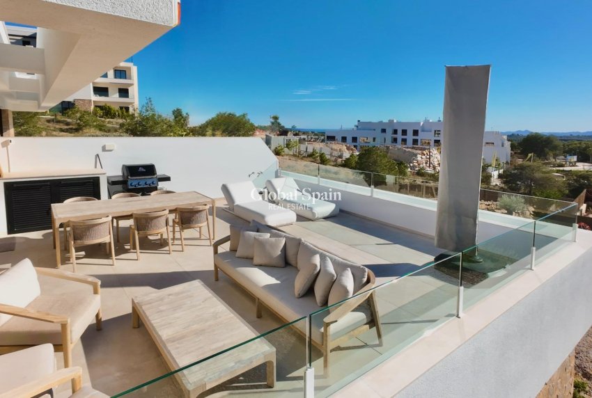 Wiederverkauf - WOHNUNG -
ORIHUELA - LAS COLINAS GOLF RESORT