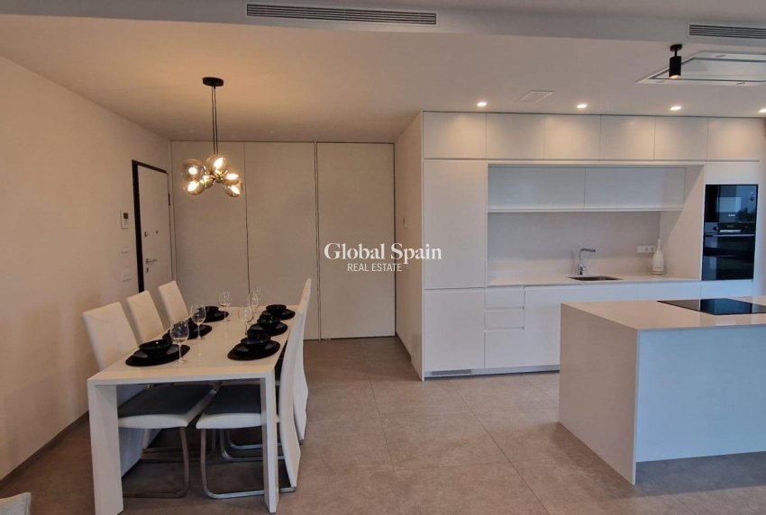 Wiederverkauf - WOHNUNG -
ORIHUELA - LAS COLINAS GOLF RESORT
