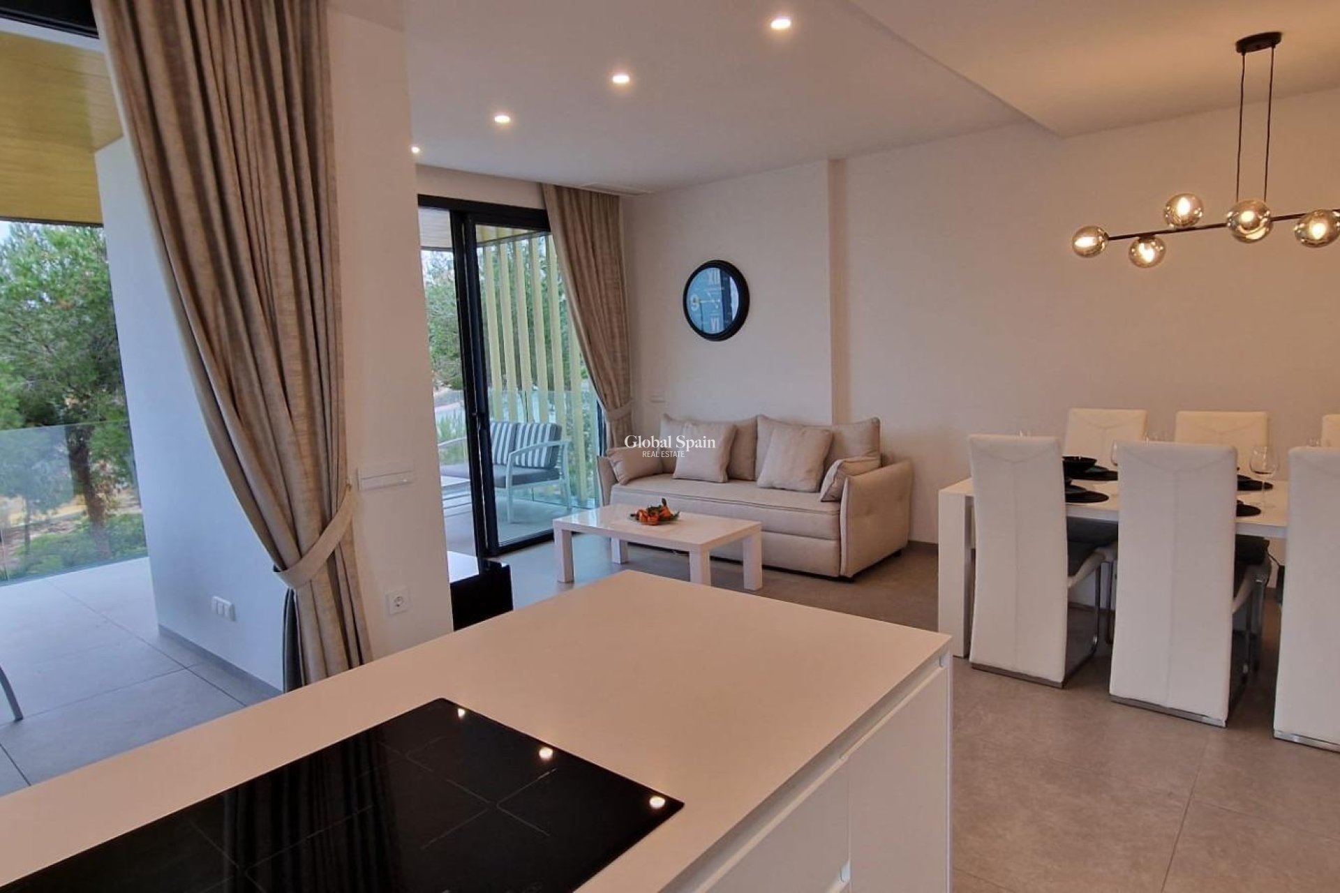 Wiederverkauf - WOHNUNG -
ORIHUELA - LAS COLINAS GOLF RESORT