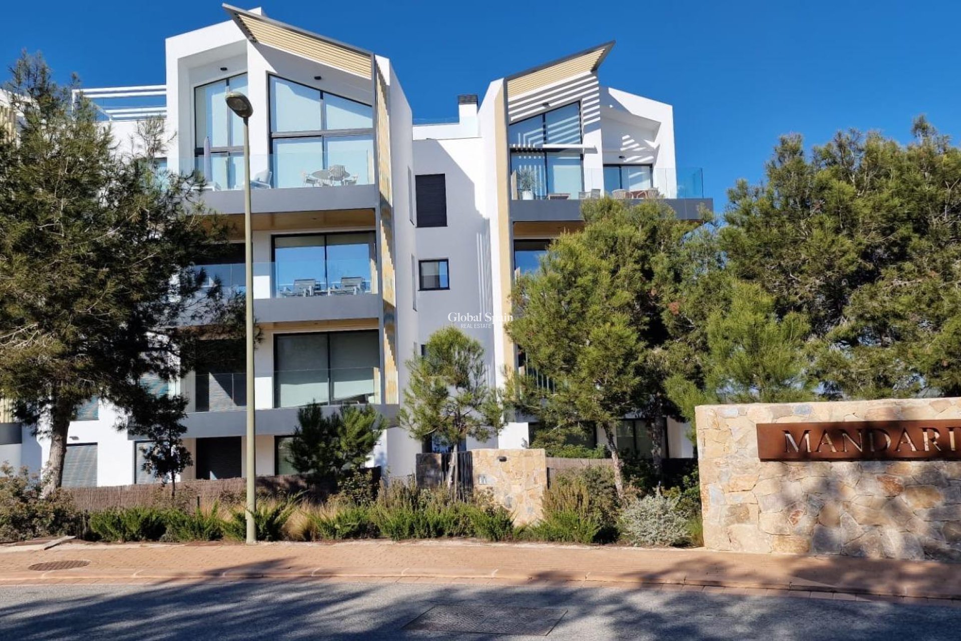 Wiederverkauf - WOHNUNG -
ORIHUELA - LAS COLINAS GOLF RESORT