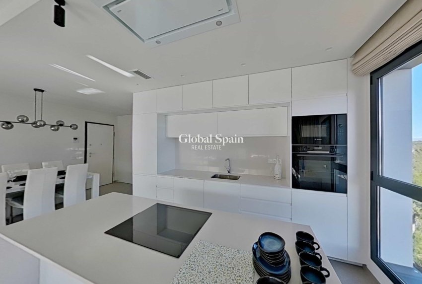 Wiederverkauf - WOHNUNG -
ORIHUELA - Las Colinas Golf